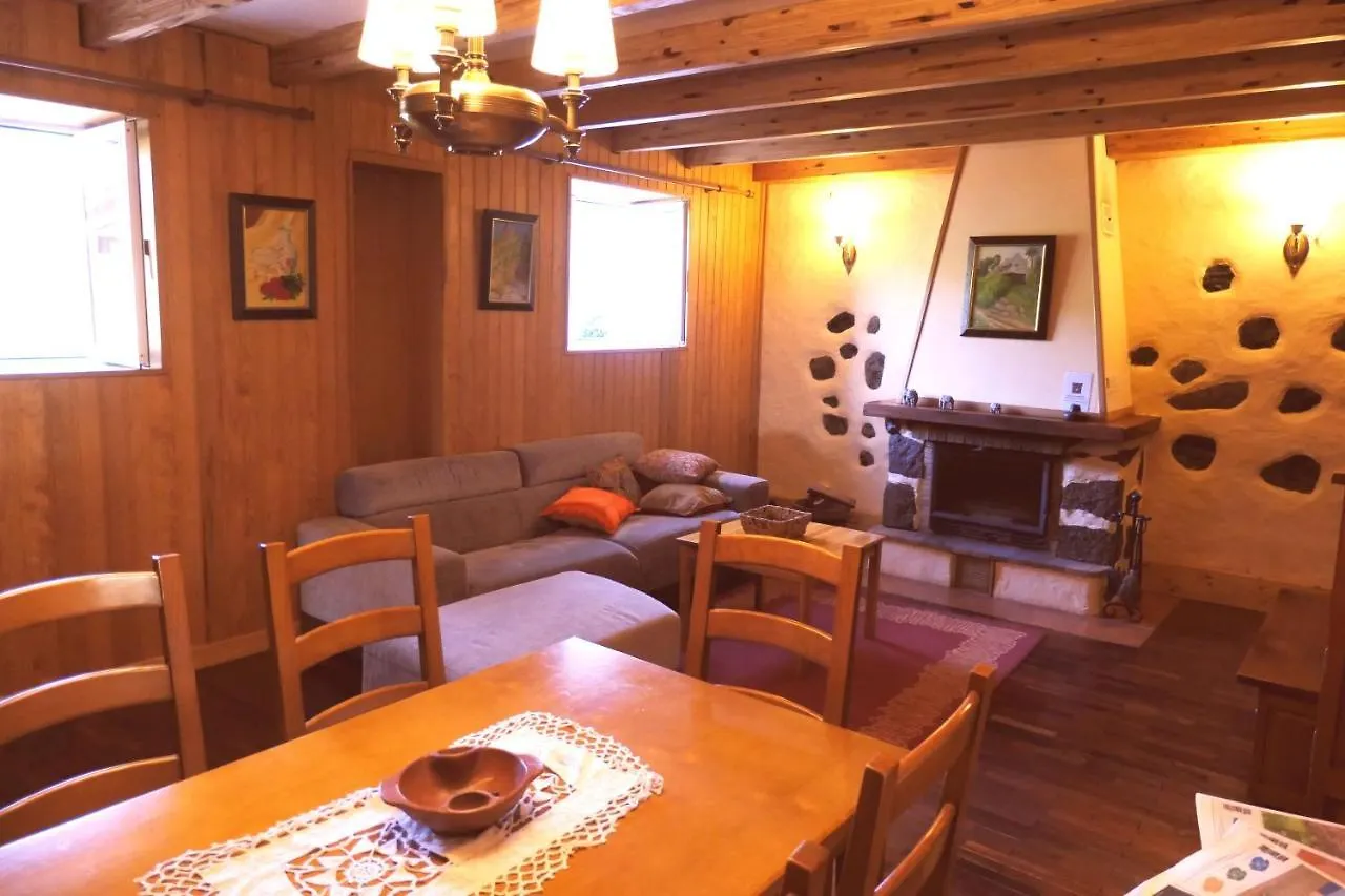 Chalet Villa El Manantial Vega de San Mateo Spain